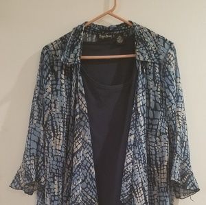 Maggie Barnes Flowy Blouse-14/16